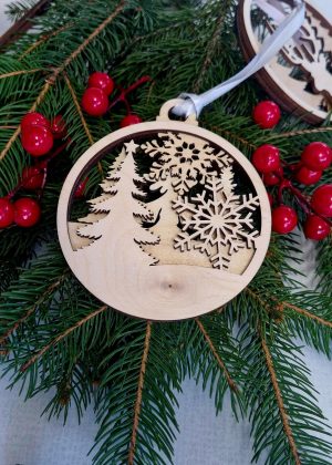 Trójwarstwowa Bombka 3D - Choinka z płatkami śniegu