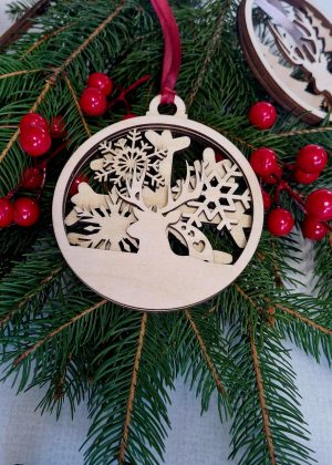 Trójwarstwowa Bombka 3D - Jelonek z płatkami śniegu